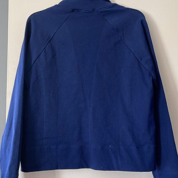 Fabletics women’s navy zip up - Picture 2 of 4